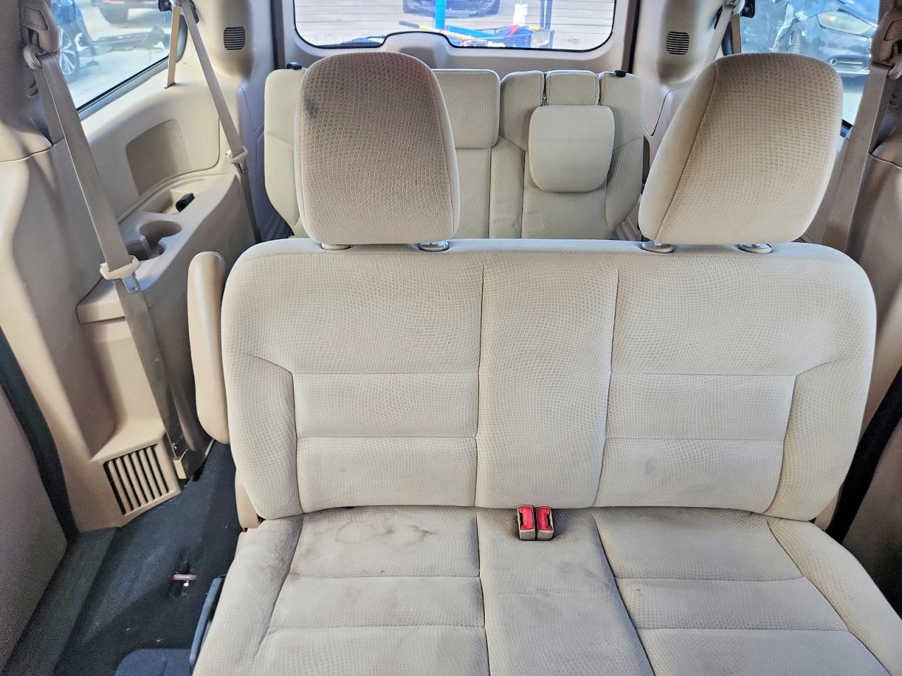 2015 DODGE GRAND CARAVAN SE photo 19