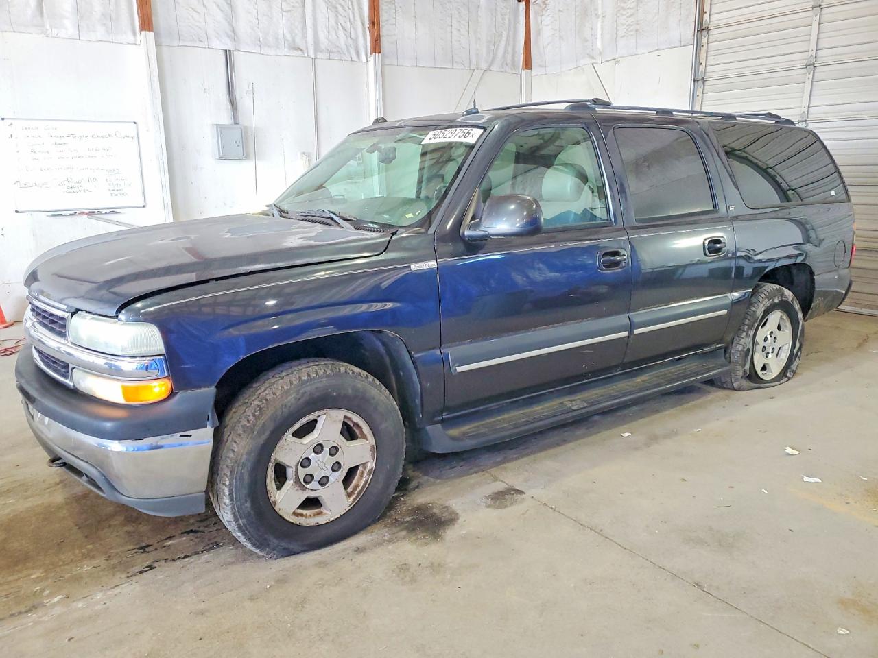 2004 CHEVROLET SUBURBAN