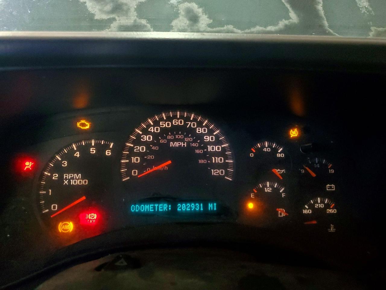 2004 CHEVROLET SUBURBAN K1500 photo 17