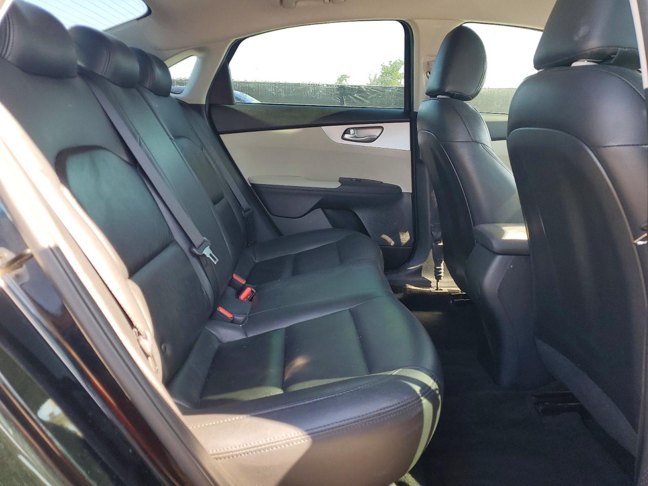 2023 KIA FORTE LXS photo 19