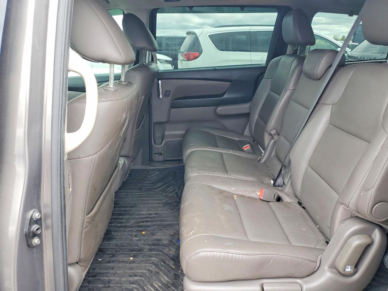2014 HONDA ODYSSEY TOURING photo 19