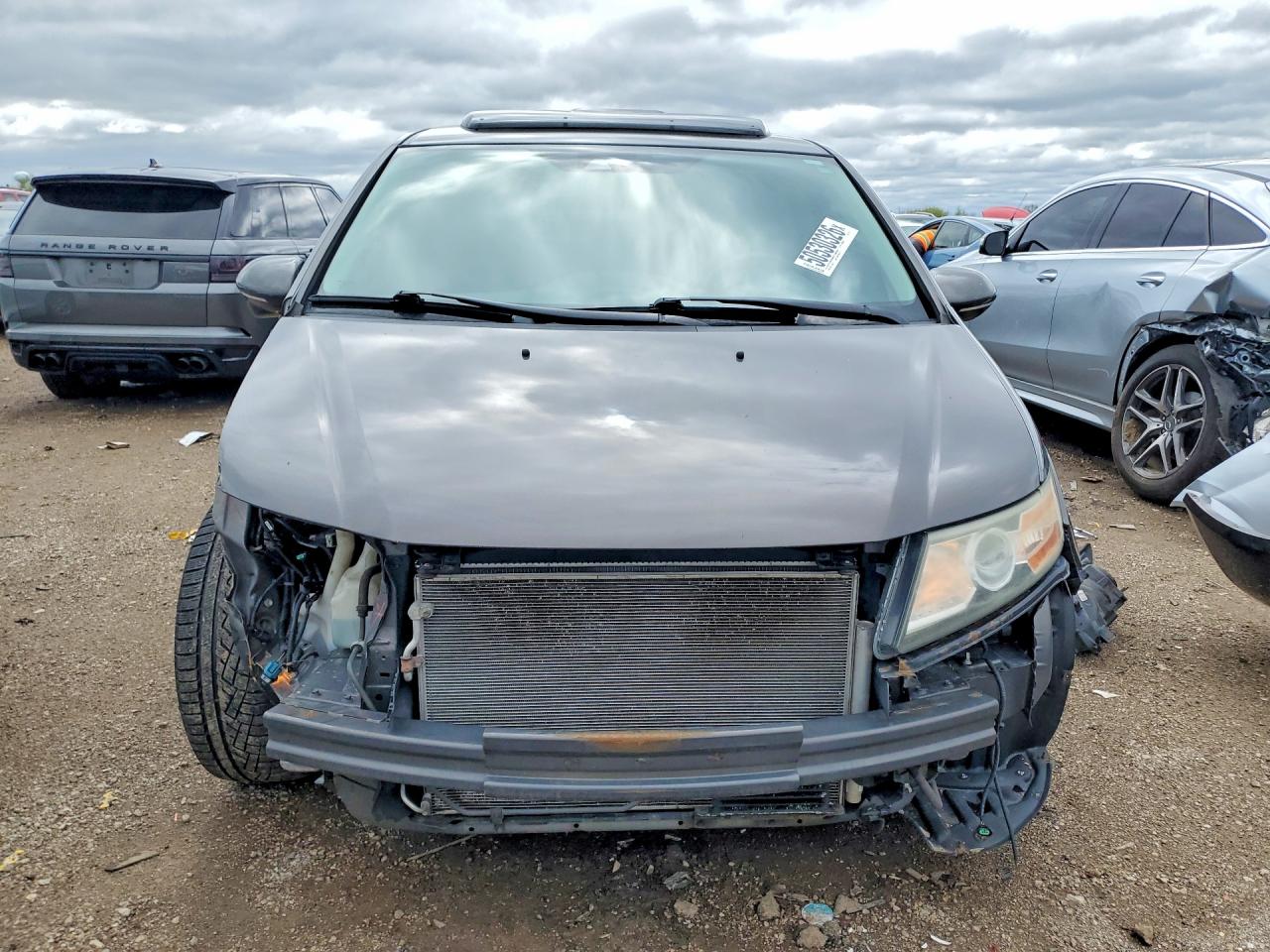 2014 HONDA ODYSSEY TOURING photo 9