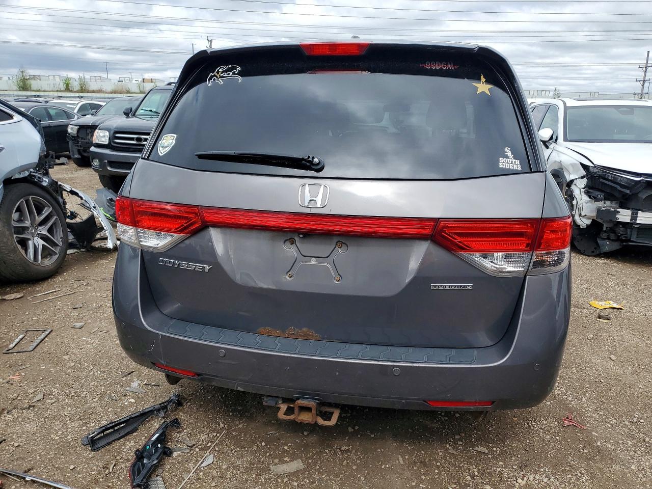 2014 HONDA ODYSSEY TOURING photo 11