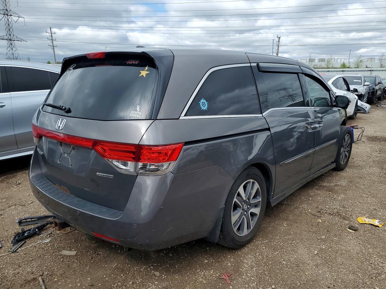 2014 HONDA ODYSSEY TOURING photo 5