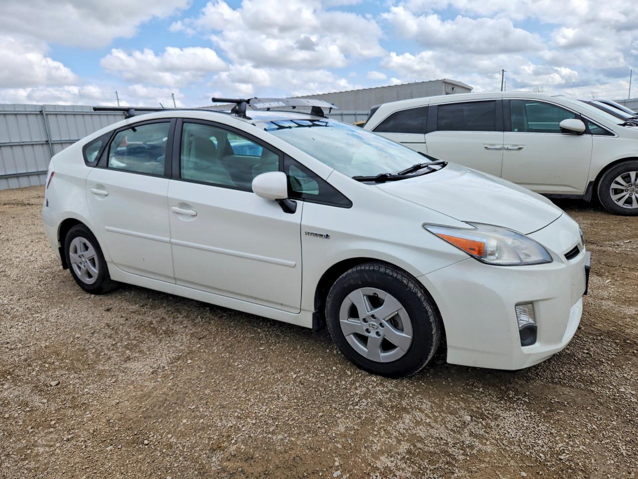 2011 TOYOTA PRIUS TWO photo 10