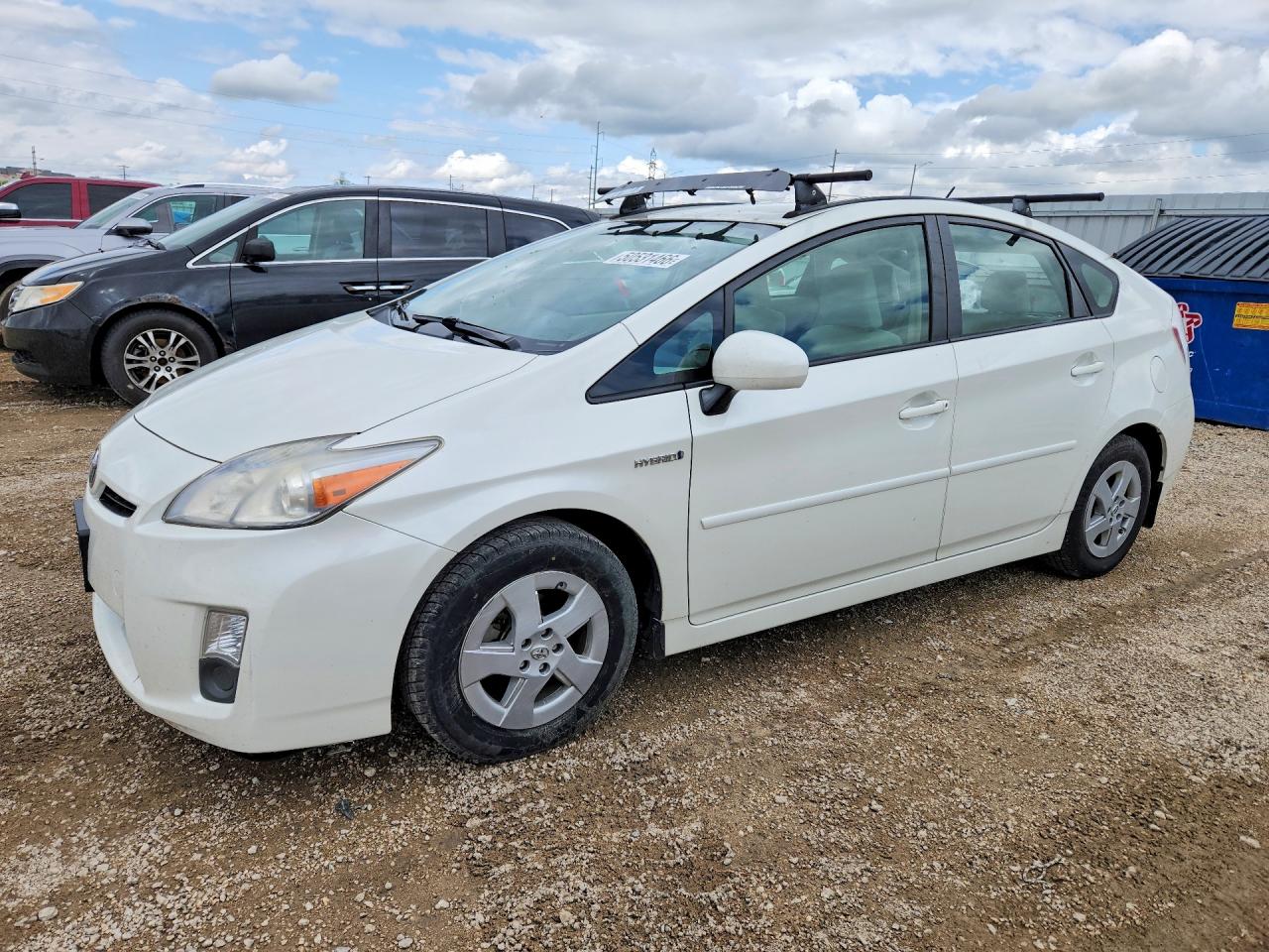 2011 TOYOTA PRIUS