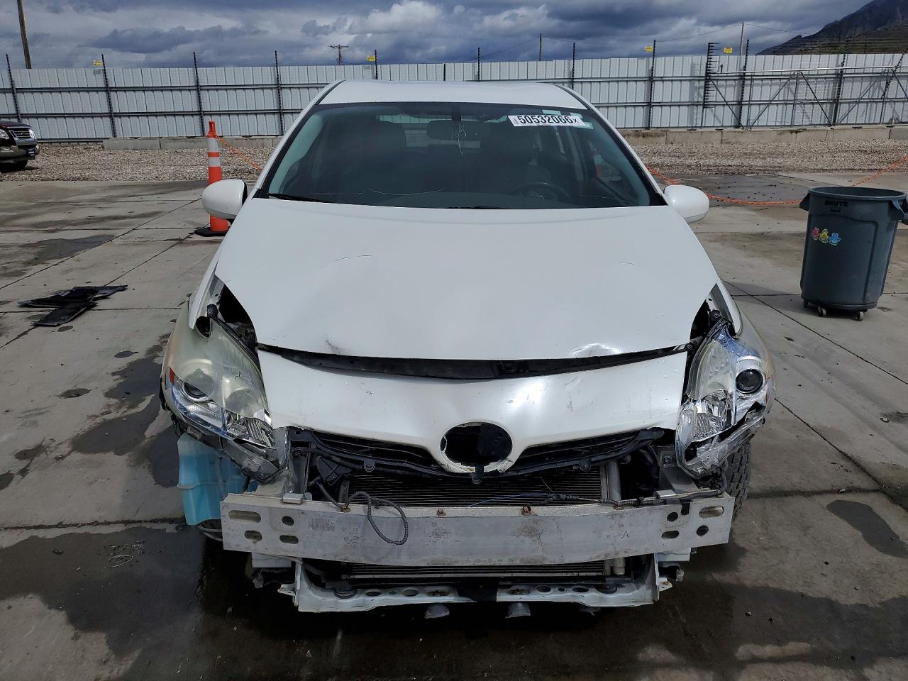 2010 TOYOTA PRIUS IV photo 9