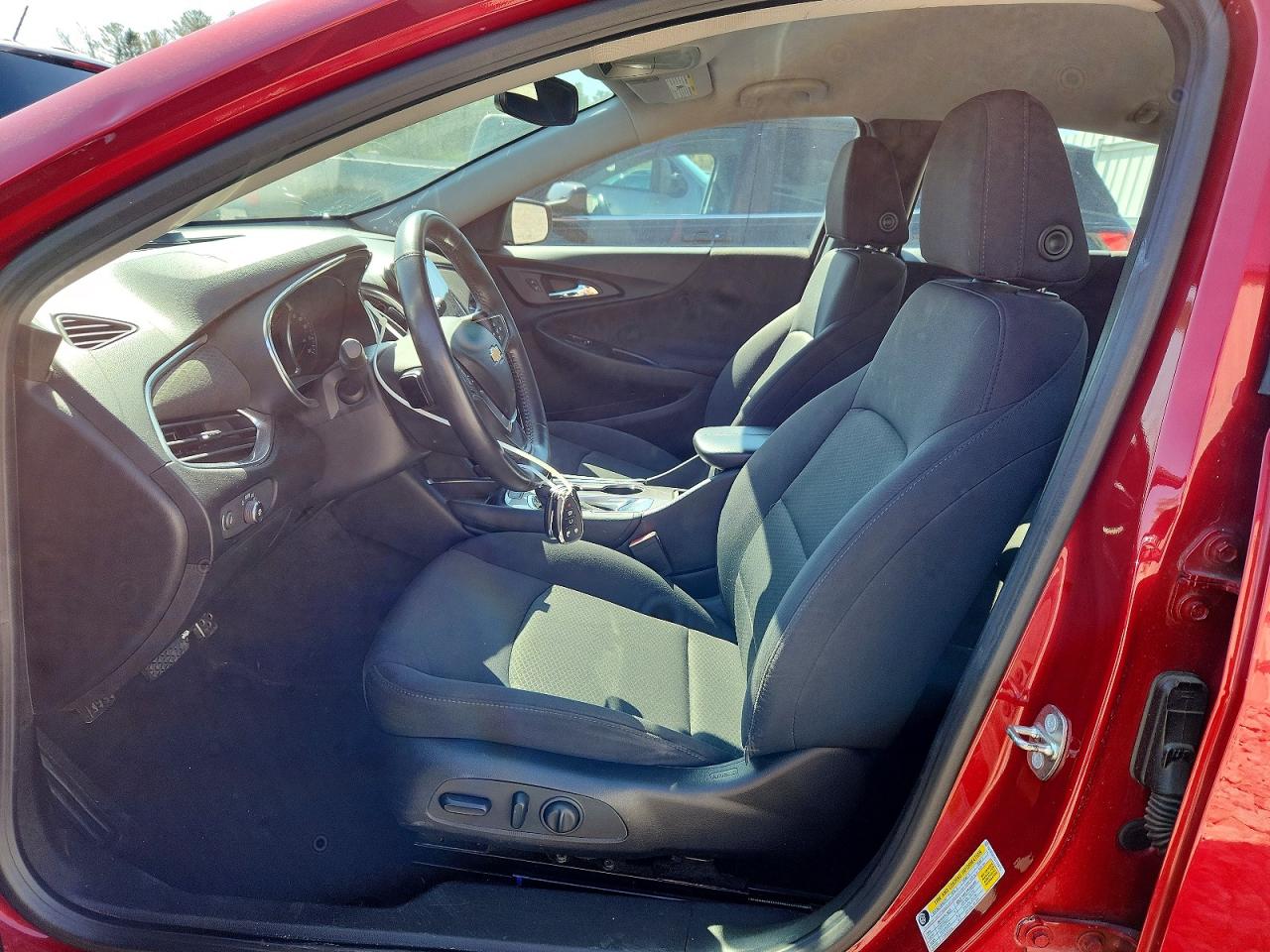 2016 CHEVROLET MALIBU LT photo 19