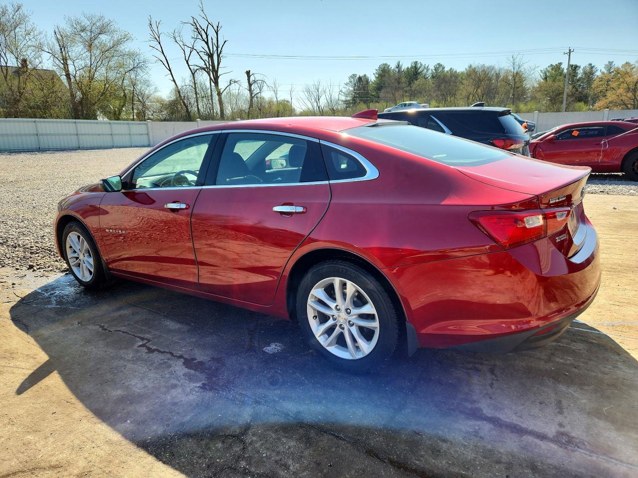 2016 CHEVROLET MALIBU LT photo 4