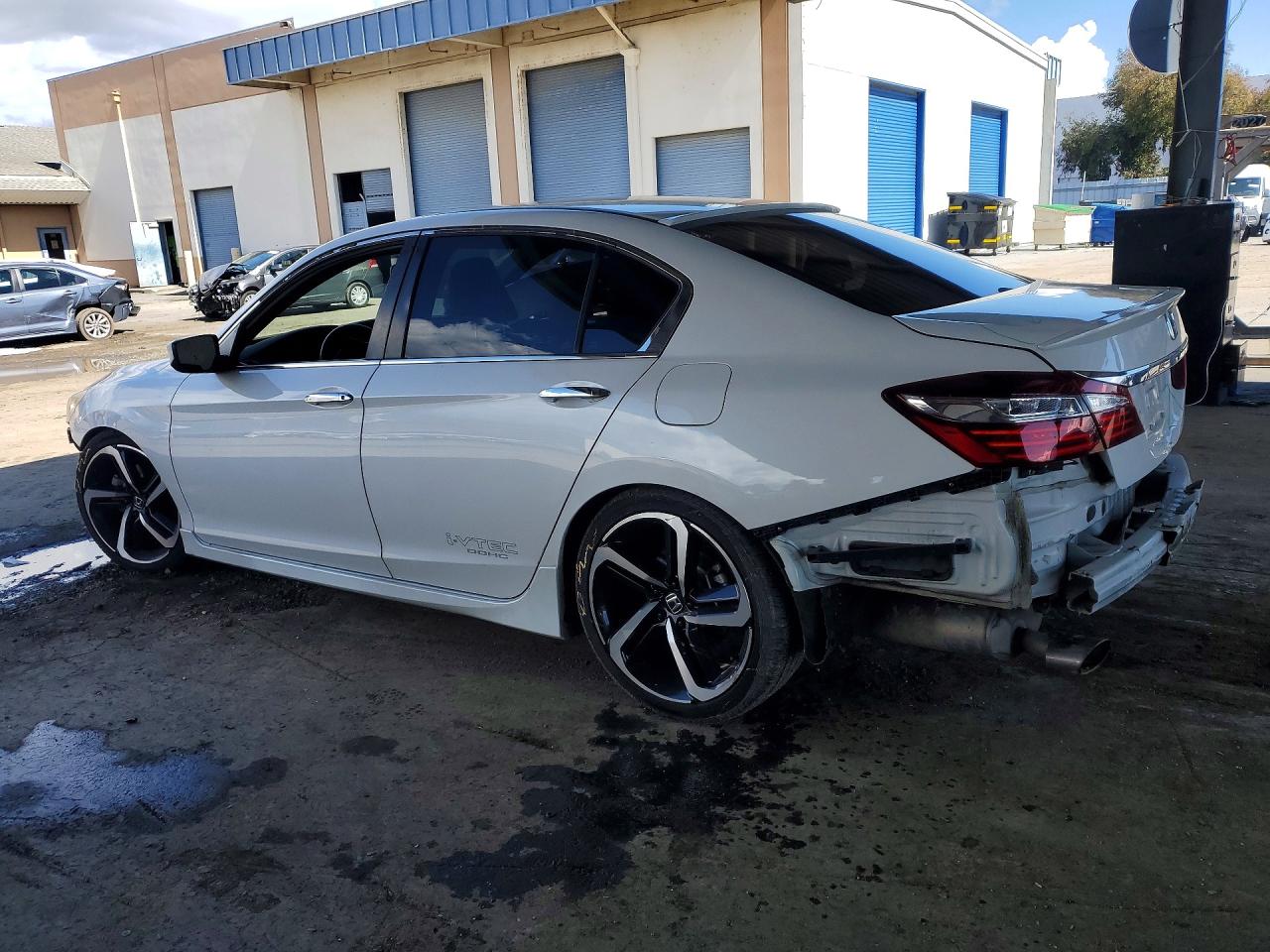 2017 HONDA ACCORD SPORT SPECIAL EDITION photo 3