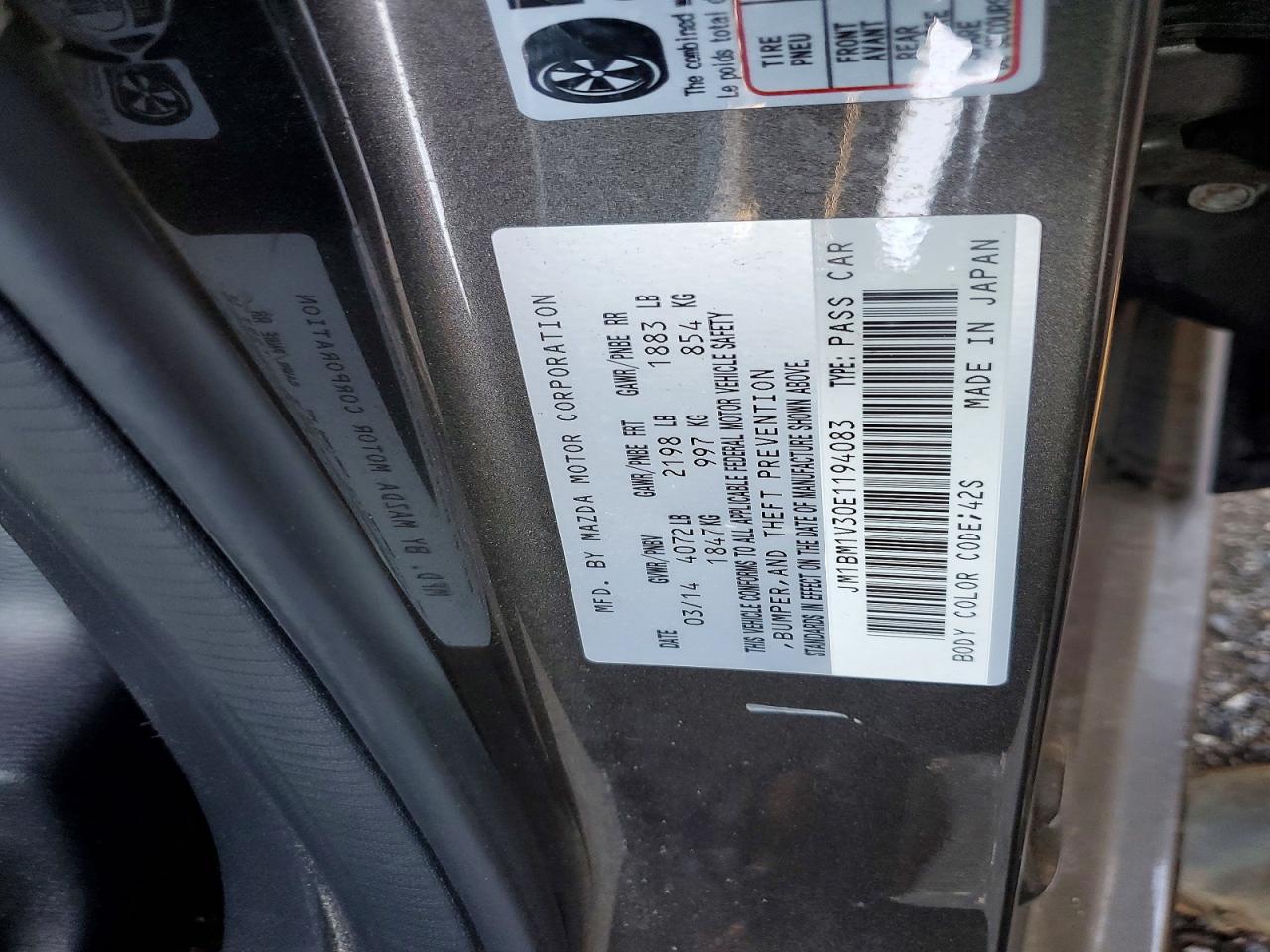 2014 MAZDA 3 photo 34