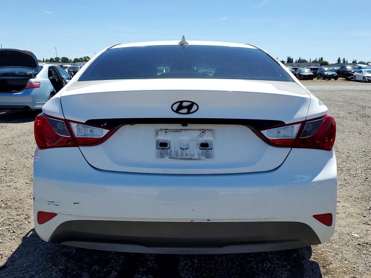 2014 HYUNDAI SONATA GLS photo 11