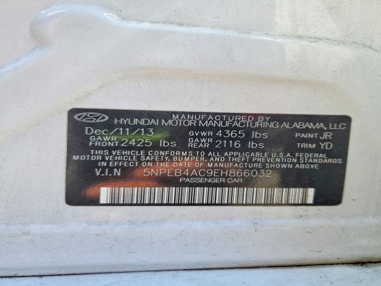 2014 HYUNDAI SONATA GLS photo 23