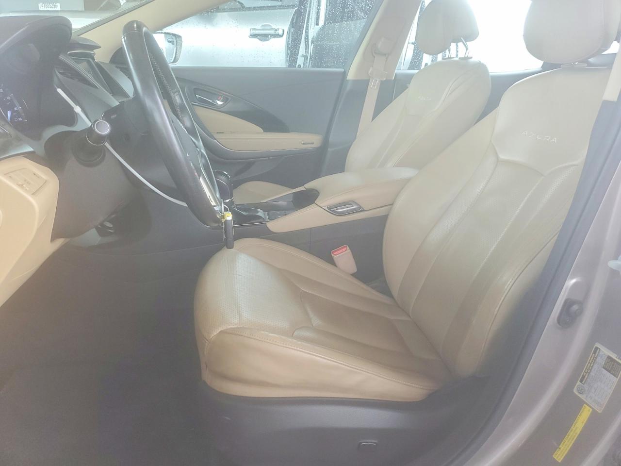 2012 HYUNDAI AZERA BASE photo 13
