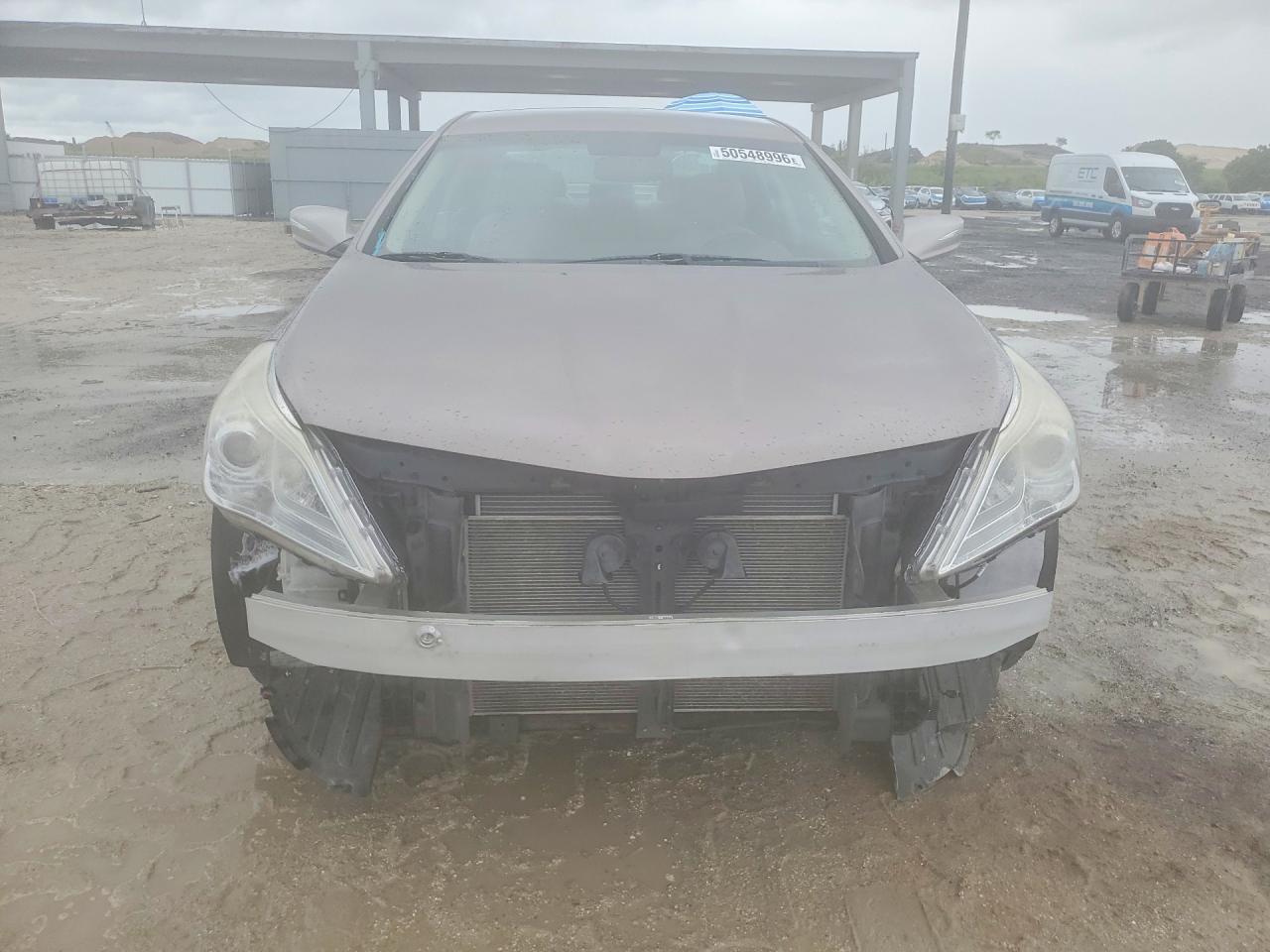 2012 HYUNDAI AZERA BASE photo 9