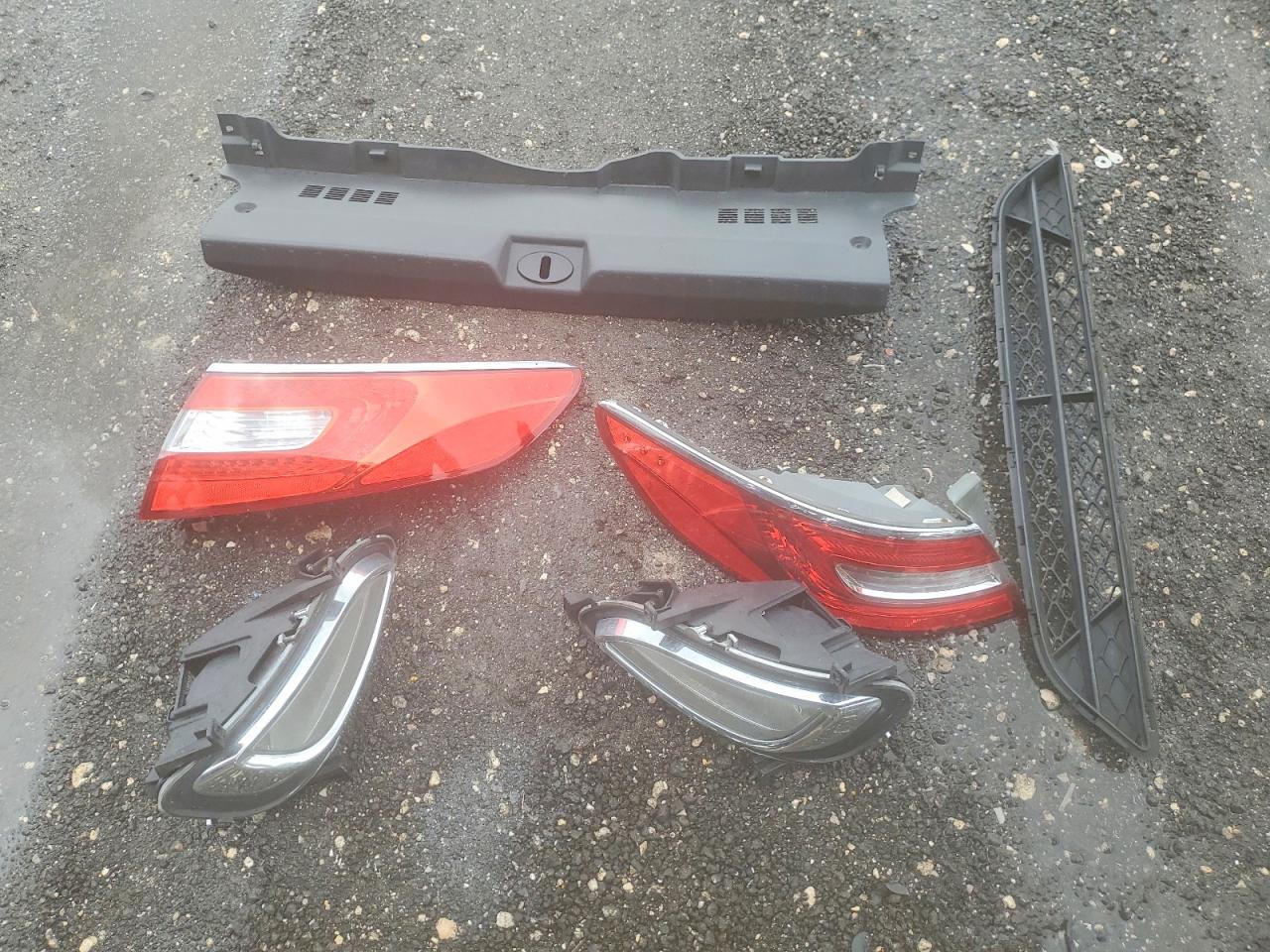 2012 HYUNDAI AZERA BASE photo 23