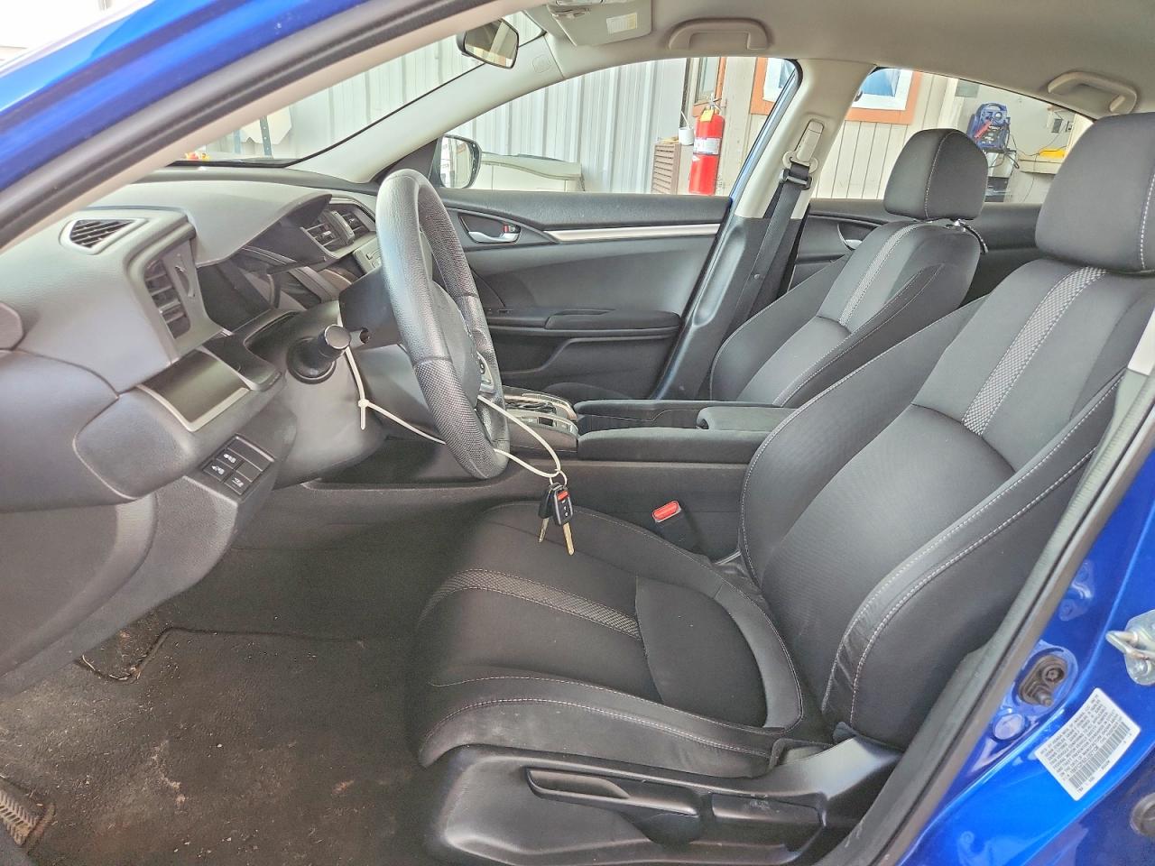 2020 HONDA CIVIC LX photo 13