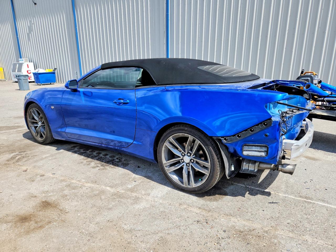 2017 CHEVROLET CAMARO LT photo 3