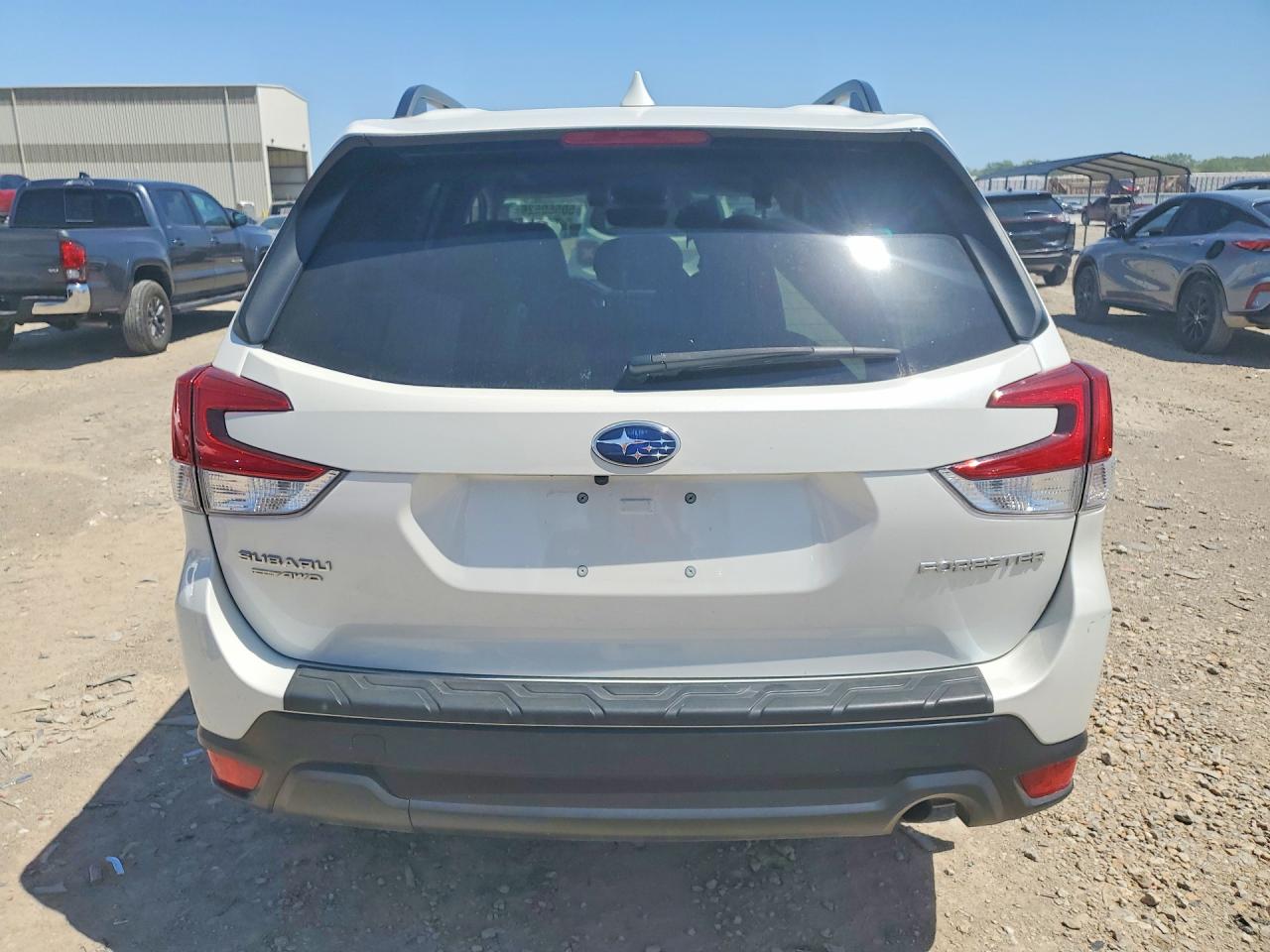2020 SUBARU FORESTER PREMIUM photo 6