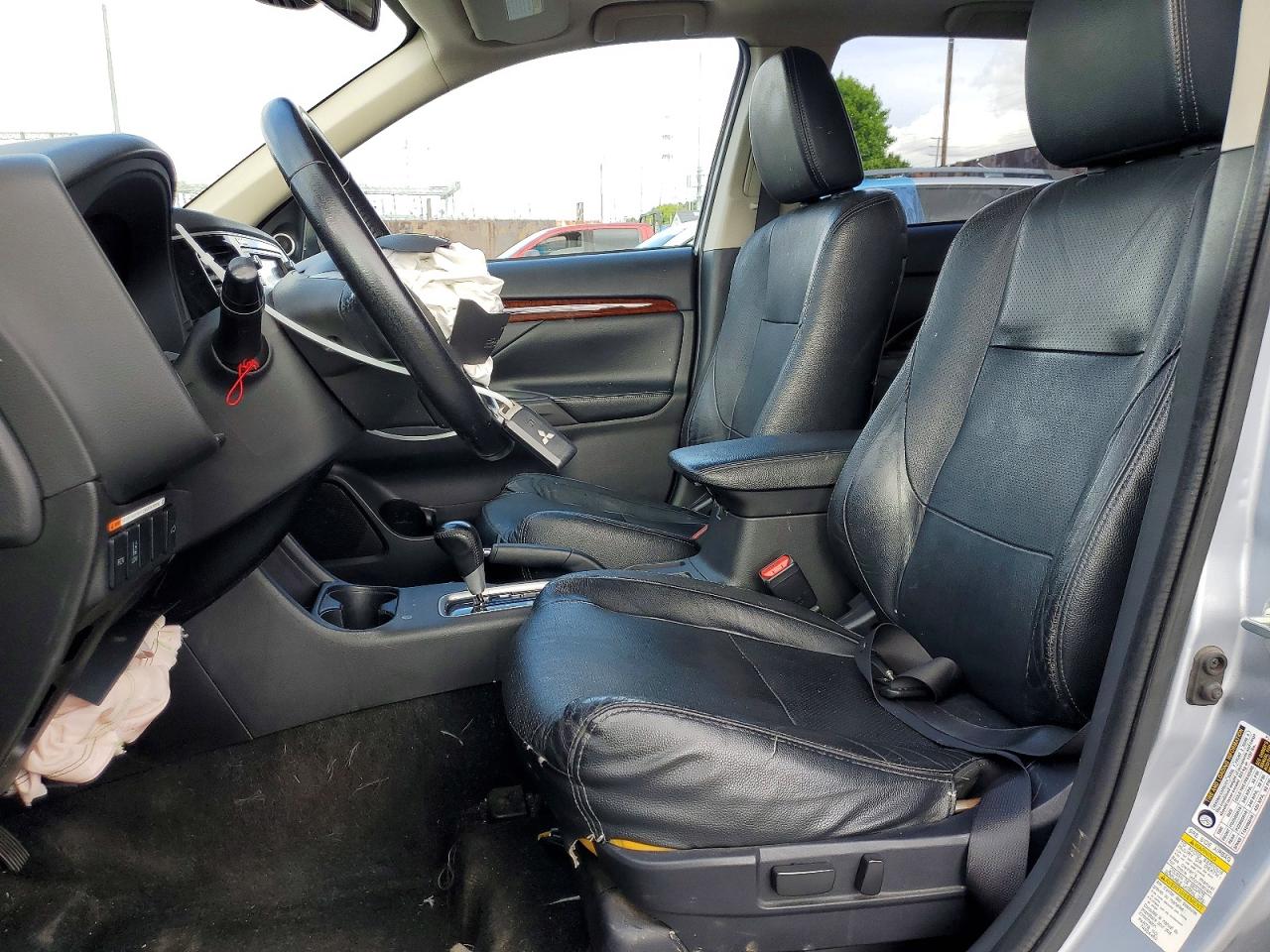 2014 MITSUBISHI OUTLANDER SE photo 13