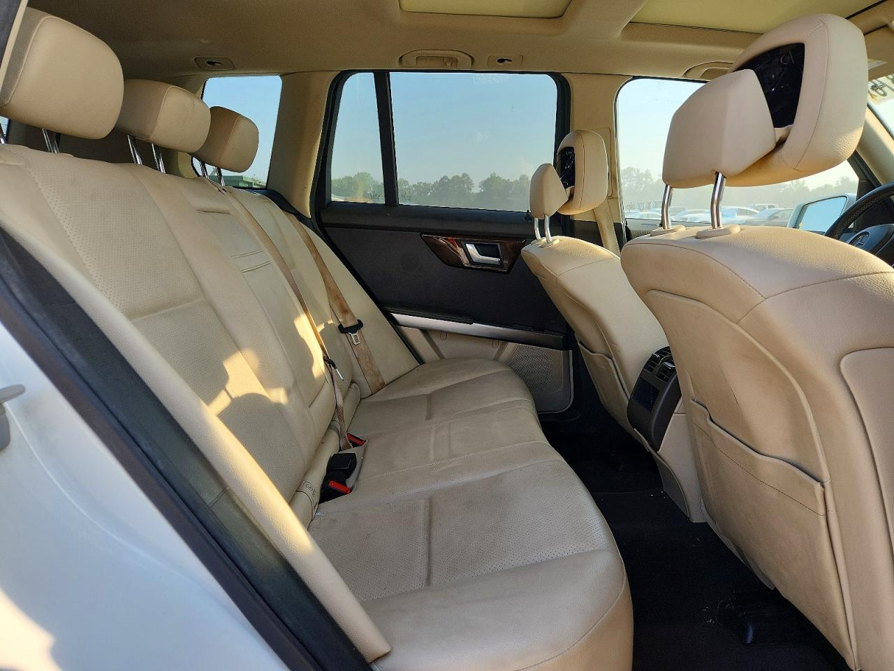 2015 MERCEDES-BENZ GLK 350 photo 21