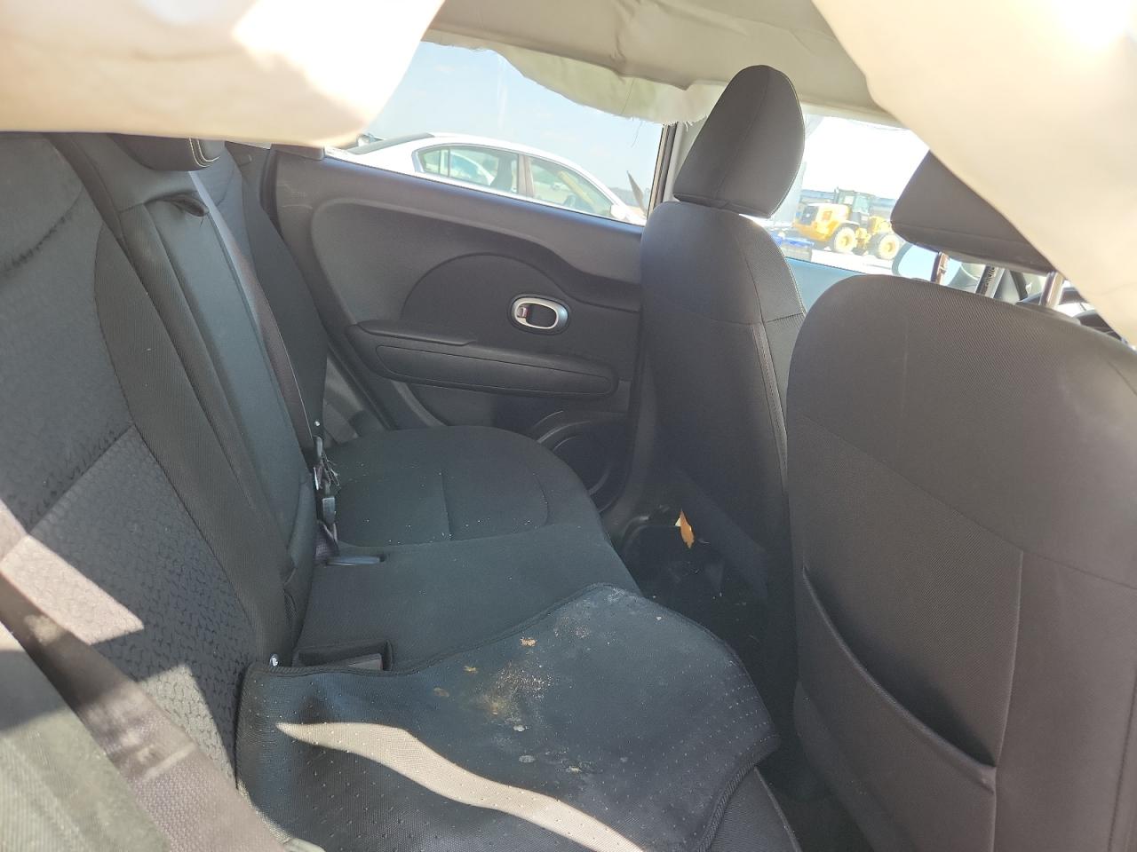 2014 KIA SOUL + photo 28