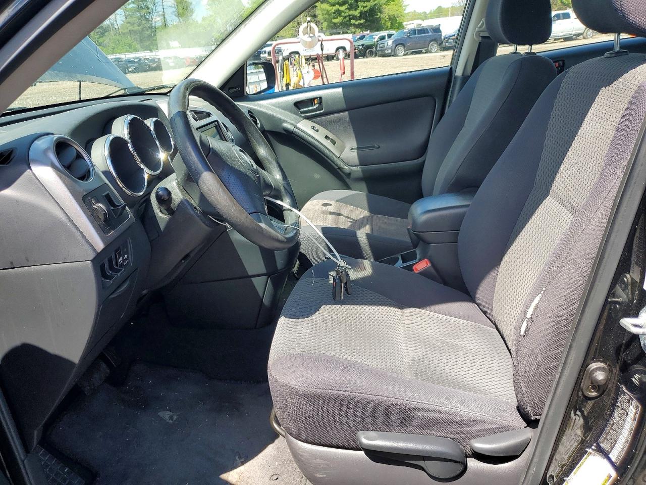 2006 TOYOTA COROLLA MATRIX XR photo 13