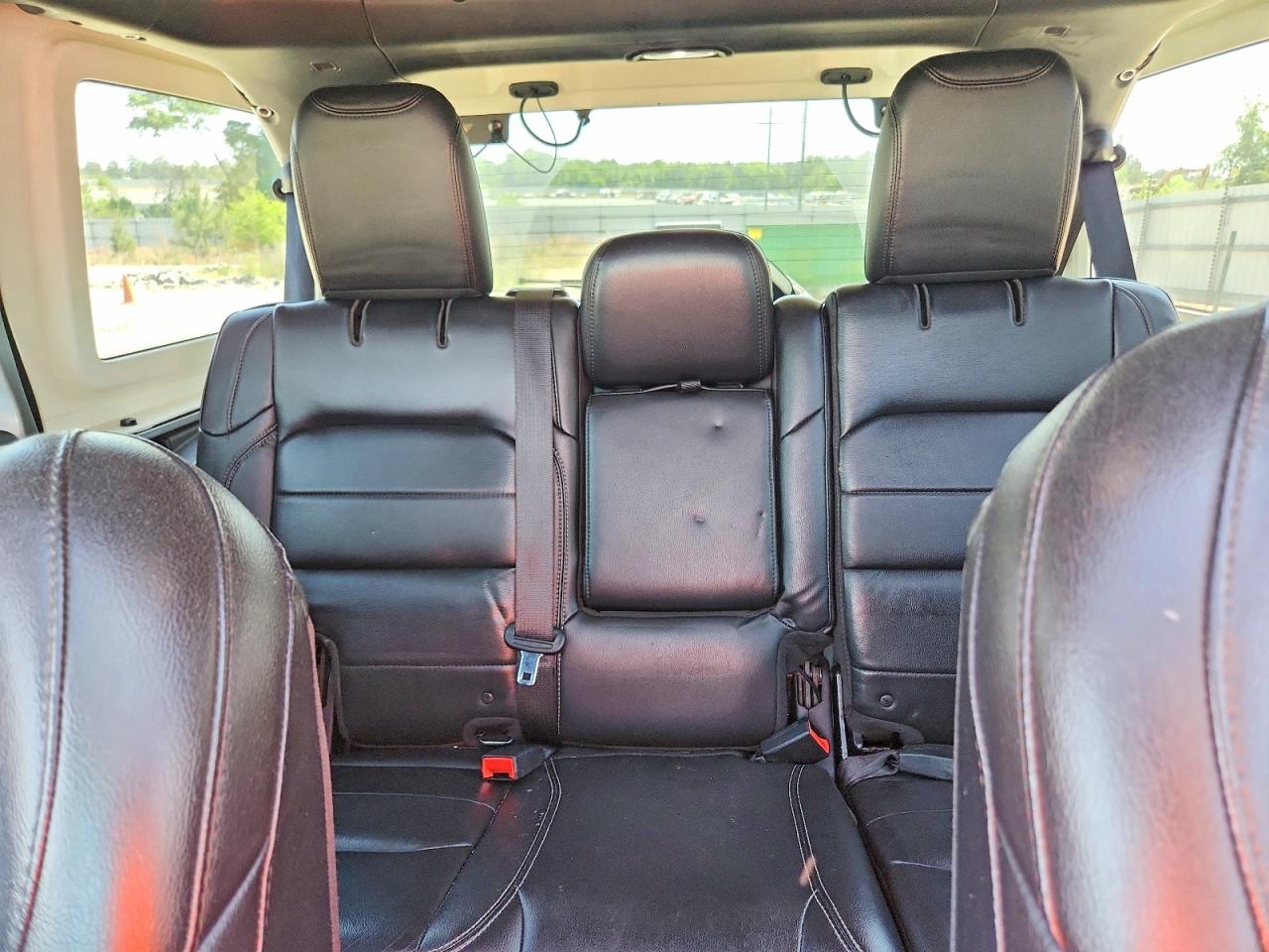 2018 JEEP WRANGLER UNLIMITED SAHARA photo 19