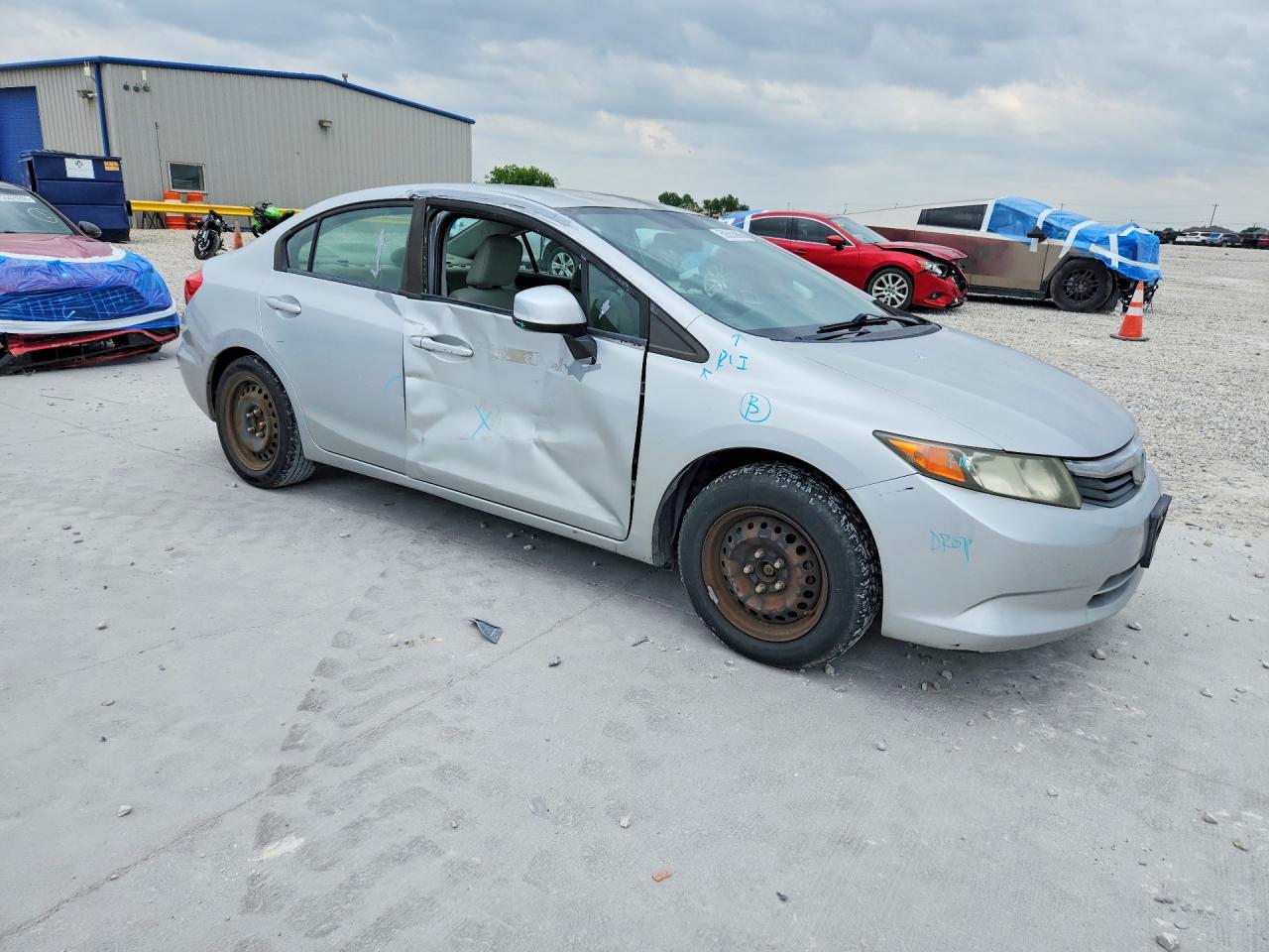2012 HONDA CIVIC LX photo 10