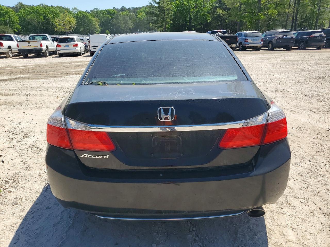 2013 HONDA ACCORD LX photo 11