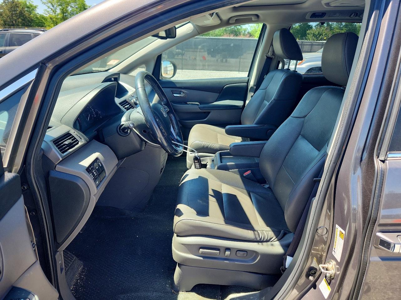 2016 HONDA ODYSSEY EXL photo 7
