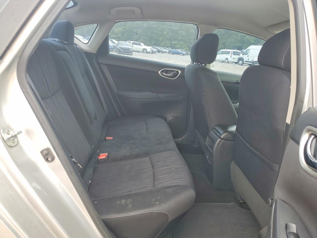 2016 NISSAN SENTRA SV photo 19