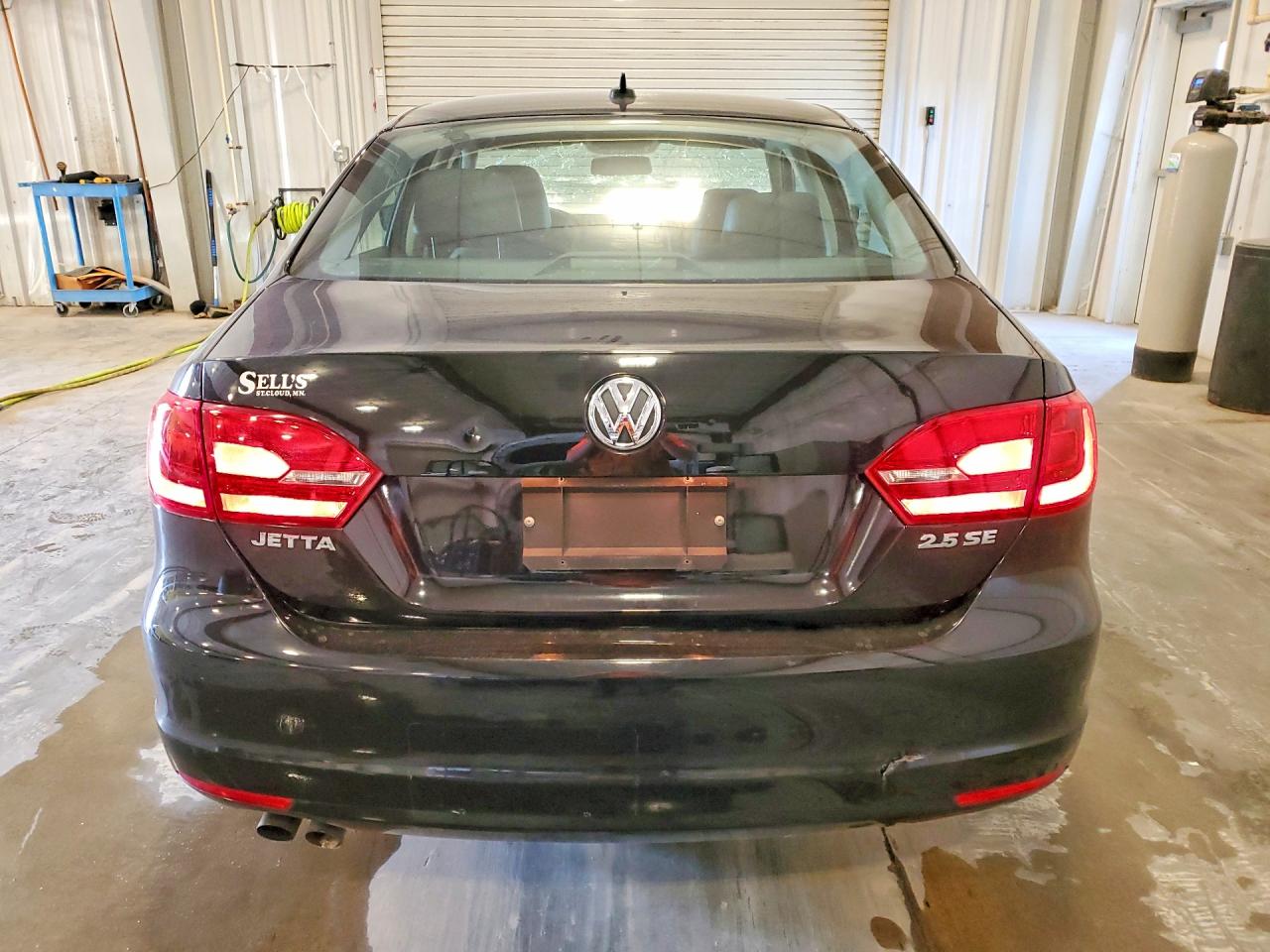 2013 VOLKSWAGEN JETTA photo 6
