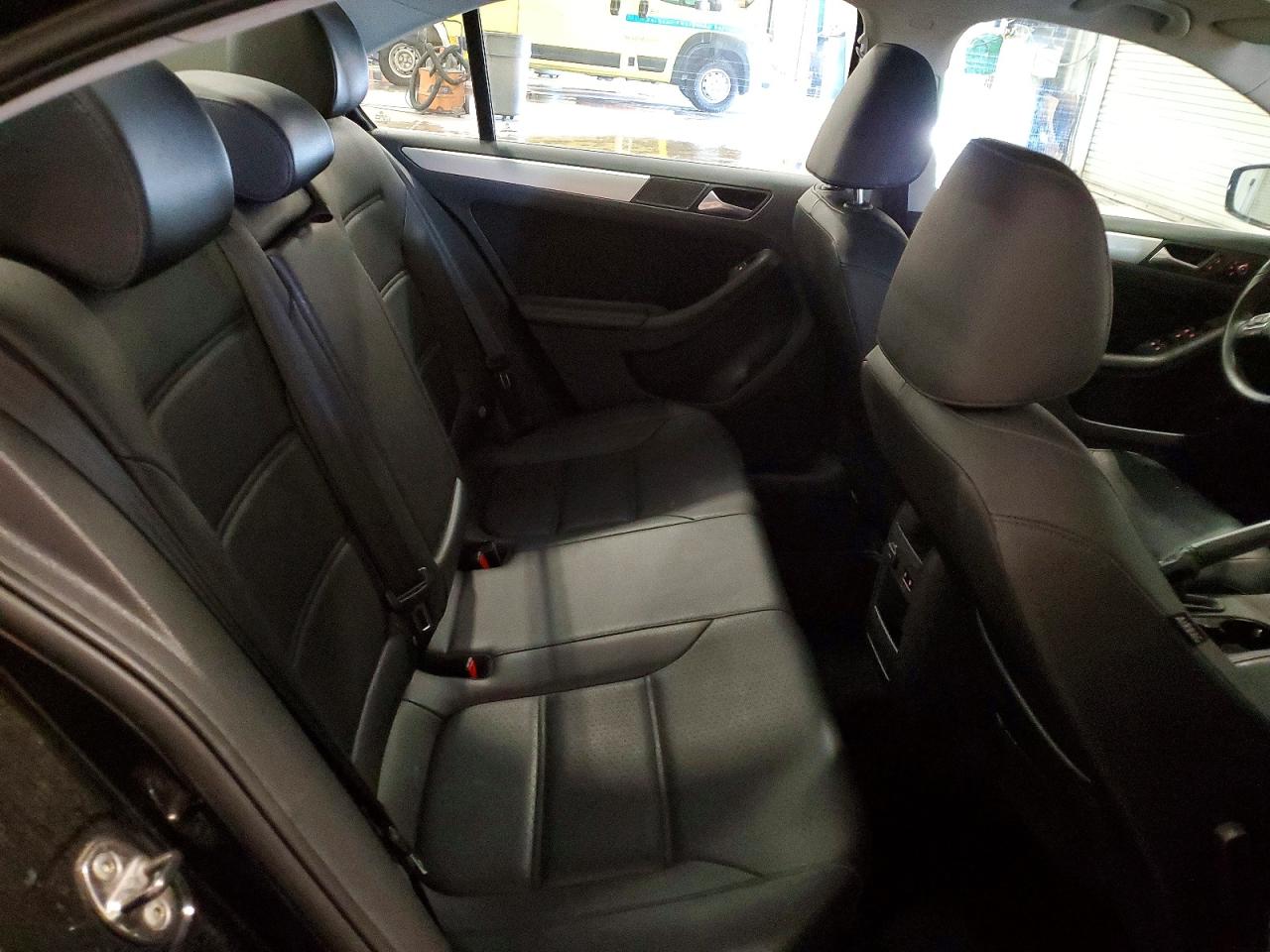 2013 VOLKSWAGEN JETTA photo 10