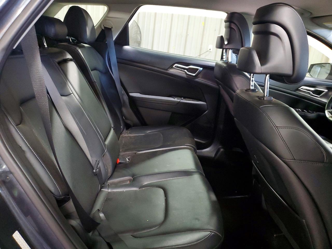 2023 KIA SPORTAGE EX photo 19
