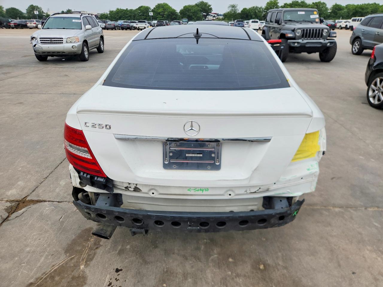 2014 MERCEDES-BENZ C 250 photo 6