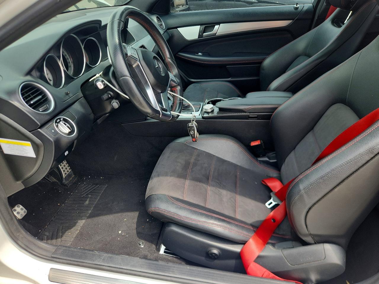 2014 MERCEDES-BENZ C 250 photo 7