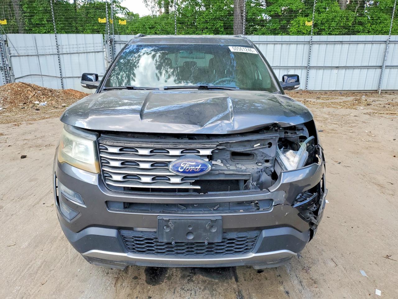 2016 FORD EXPLORER XLT photo 9