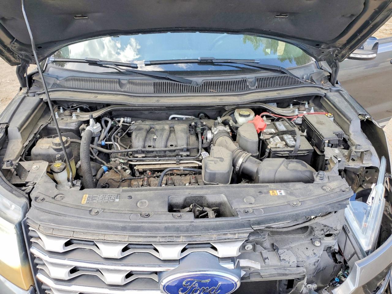 2016 FORD EXPLORER XLT photo 23
