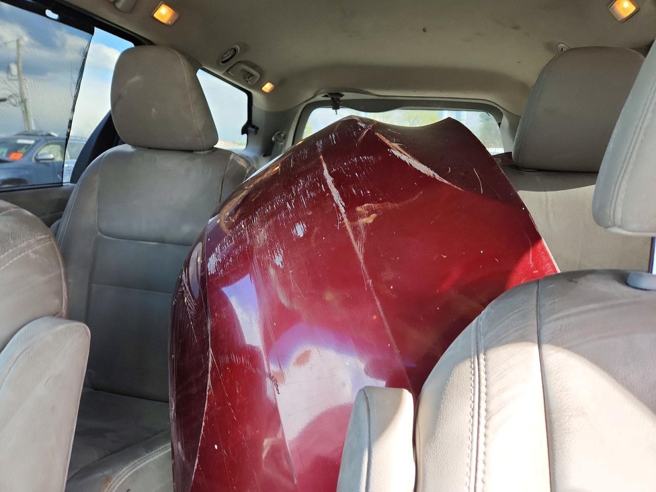 2015 TOYOTA SIENNA XLE 8-PASSENGER photo 28