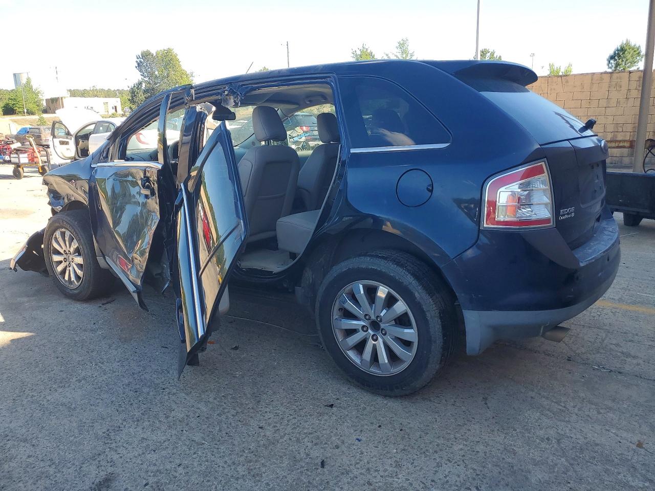 2010 FORD EDGE LIMITED photo 2