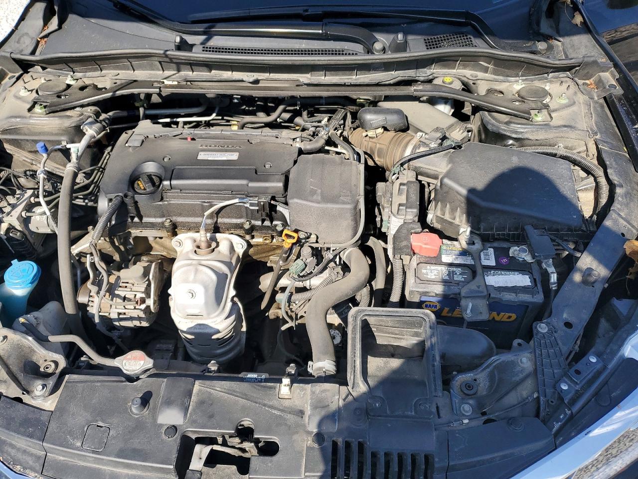 2017 HONDA ACCORD EX photo 21
