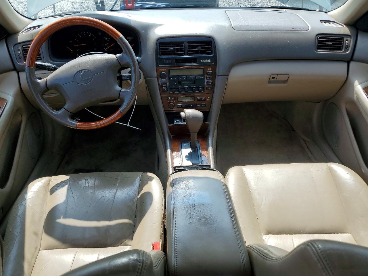 2000 LEXUS ES 300 photo 15