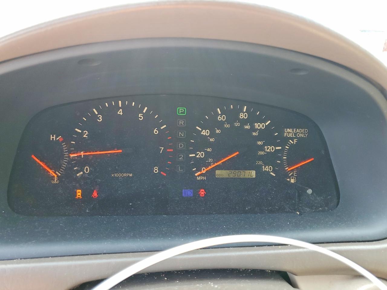 2000 LEXUS ES 300 photo 17