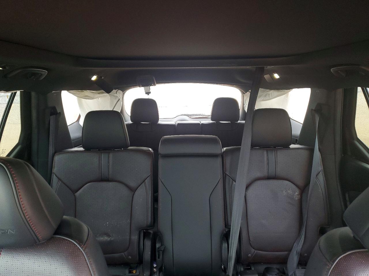 2025 HONDA PILOT BLACK photo 28