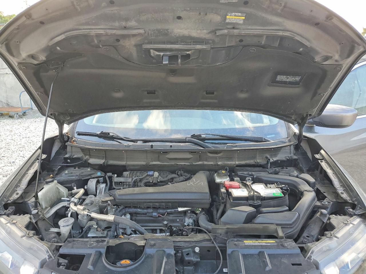 2020 NISSAN ROGUE S photo 21