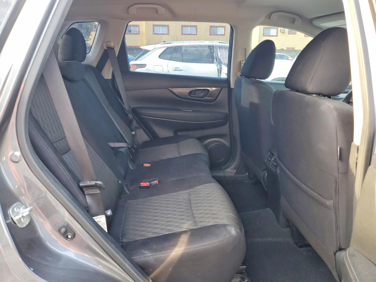 2020 NISSAN ROGUE S photo 19