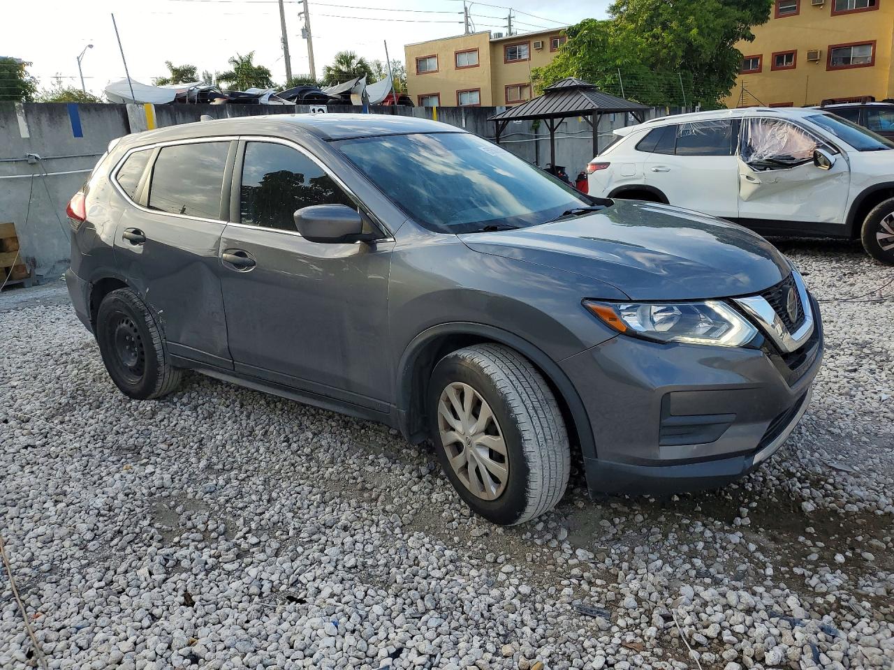 2020 NISSAN ROGUE S photo 7