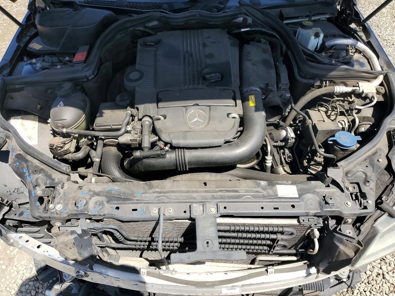 2013 MERCEDES-BENZ C 250 photo 31