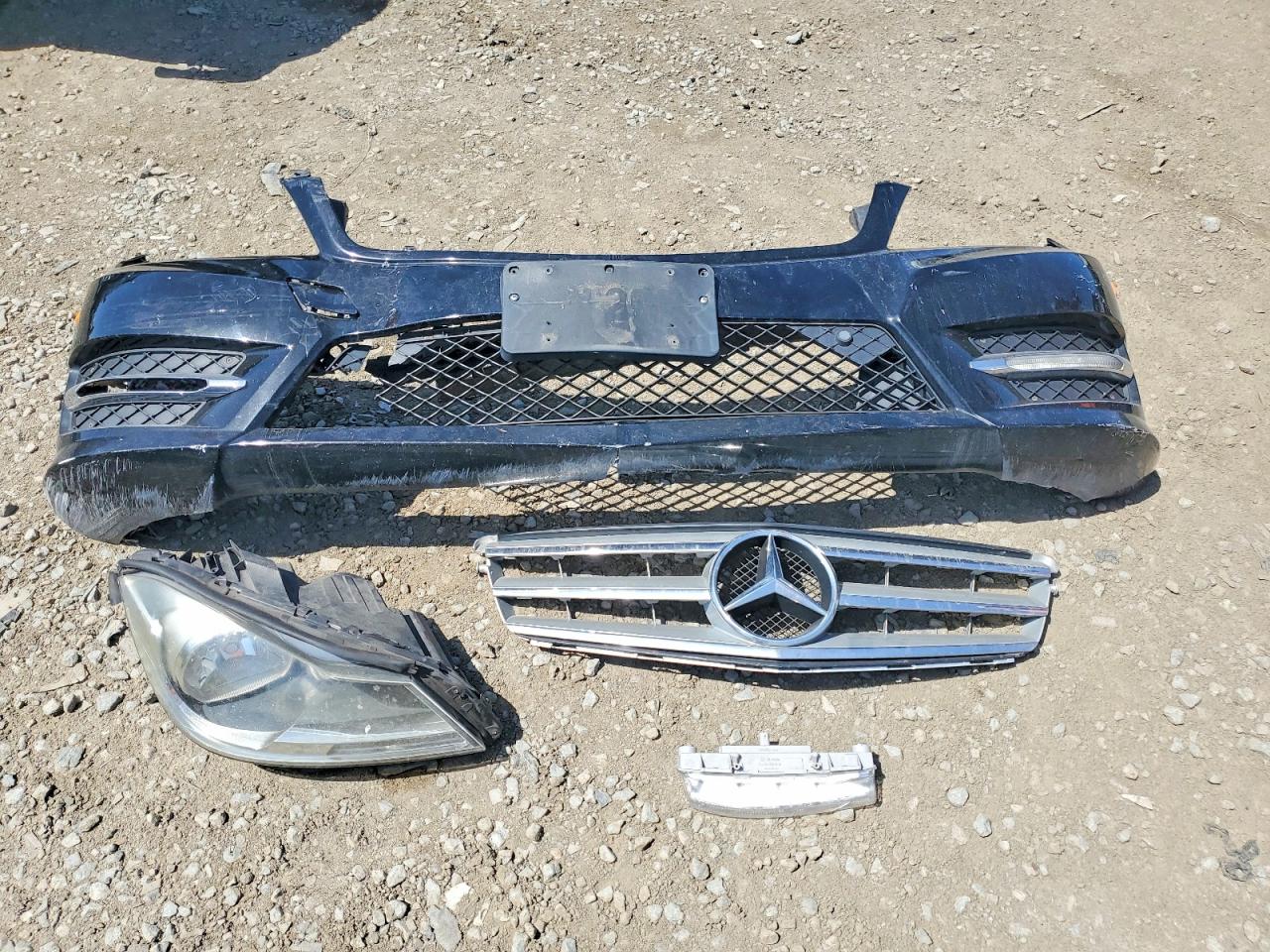 2013 MERCEDES-BENZ C 250 photo 34